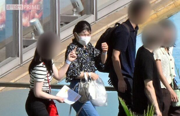 留学计划推迟、成人礼头冠是借的日本公主勤俭形象致人气提高(图4)