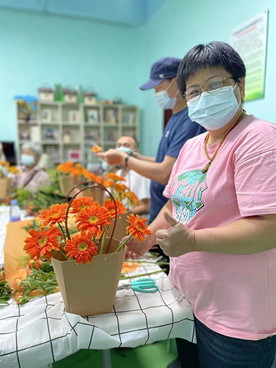 光明区残联举办2022年残疾人插花技能培训(图3)