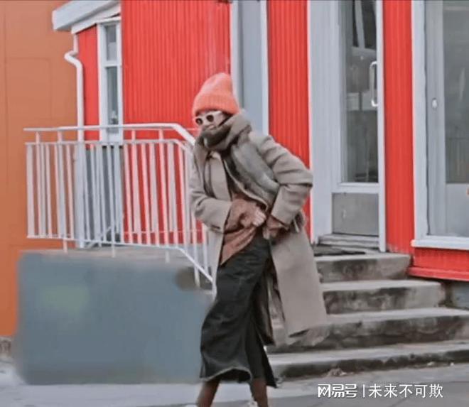 迪丽热巴给花少团买礼物这么人美心善为啥还有那么多人讨厌她？(图7)
