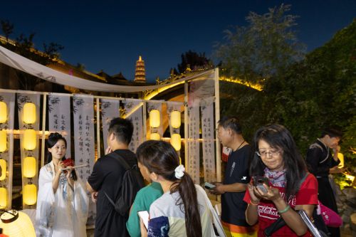 古北水镇春季上新长城下的鸣桡小镇-花神季！(图4)