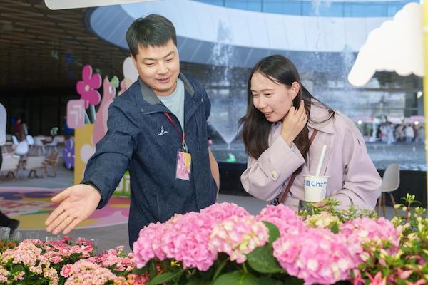赏春意做手作玩游戏赢好礼……花漾市集逛出花样(图9)