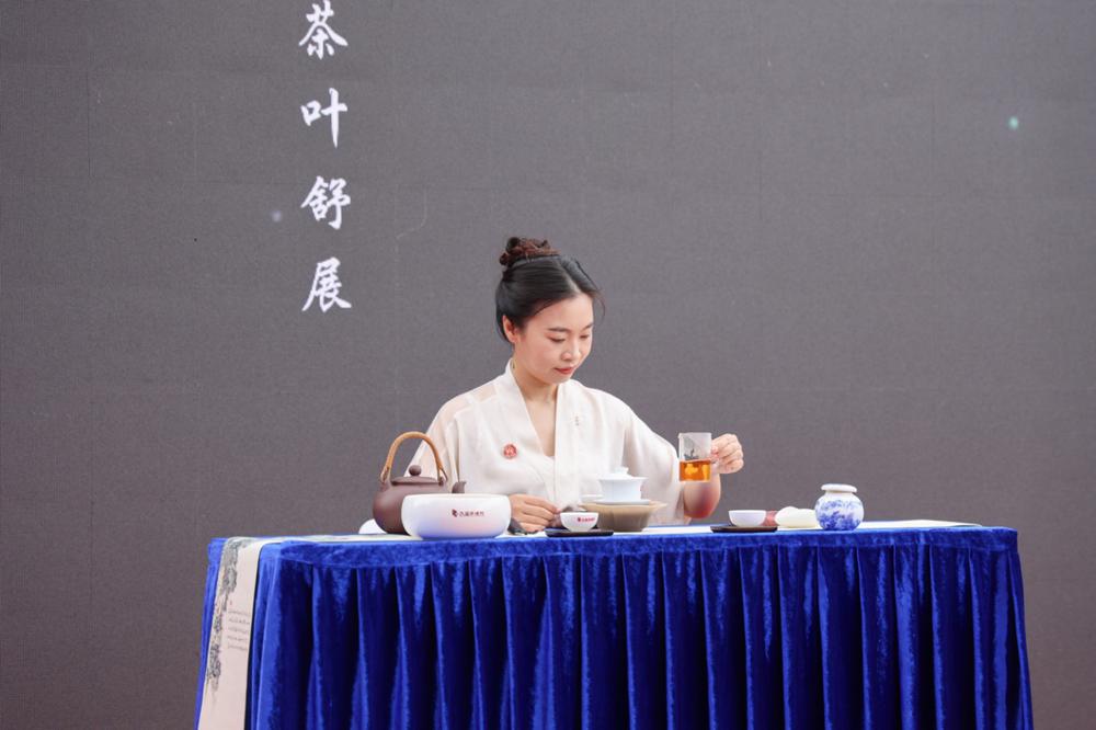 广州荔湾：茶韵流芳共享2024芳村茶文化盛会(图2)