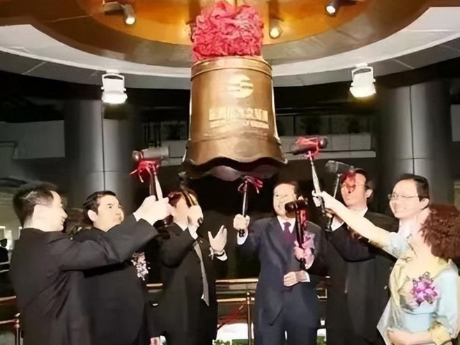 纪实浙江女首富何巧女身价300亿赴美捐款96亿如今在负债200亿(图13)