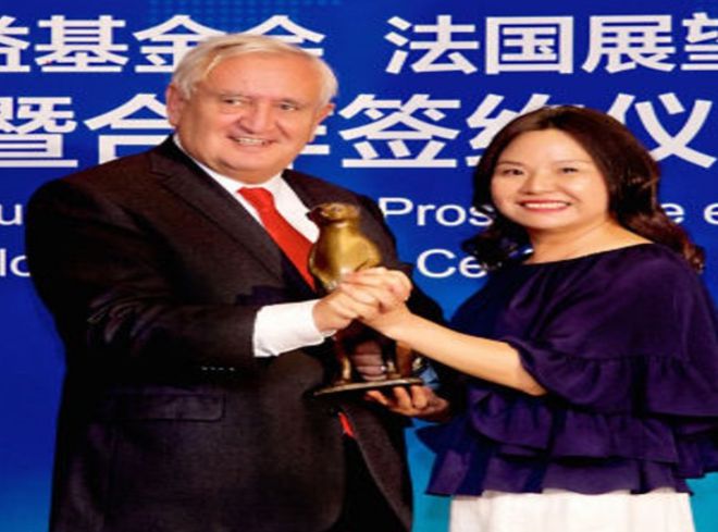 纪实浙江女首富何巧女身价300亿赴美捐款96亿如今在负债200亿(图14)
