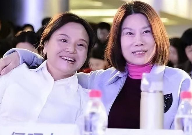 纪实浙江女首富何巧女身价300亿赴美捐款96亿如今在负债200亿(图22)