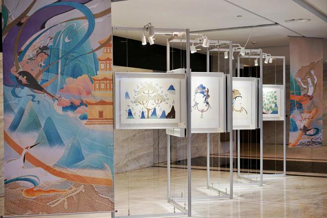 94岁“敦煌少女”的手绘有多美？常沙娜版画作品展在成都开展(图3)