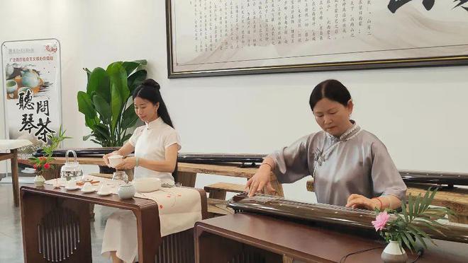 “听琴问茶·贡茶·古琴话蒙山”古琴汇演在蒙顶山茶史博物馆举行(图2)