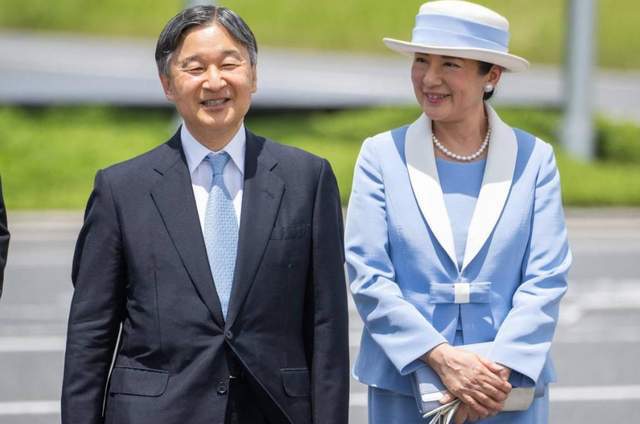 61岁雅子皇后出访英国在国宴上出尽风头纪子妃根本比不了(图9)