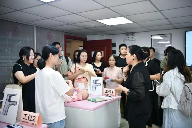 发挥“联”字优势！广东省各级妇联织密服务基层妇儿“巾帼网”(图9)