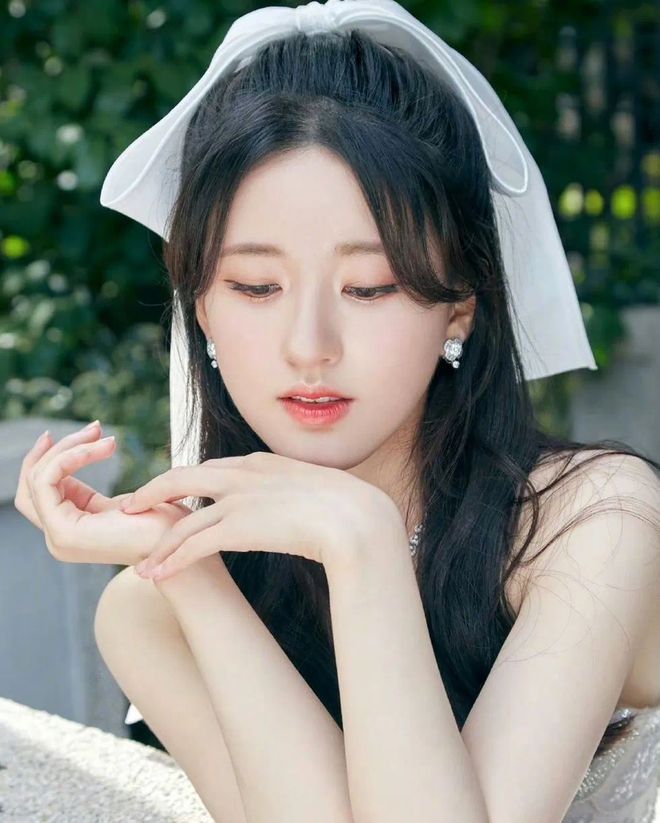 Weekly Look｜赵露思的七夕礼物巧思！(图2)